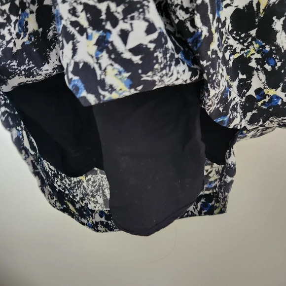 Comptoir des Cotonniers | 100% Silk Abstract Floral Short Sleeve Dress - Sz XS/S - Picture 7 of 15